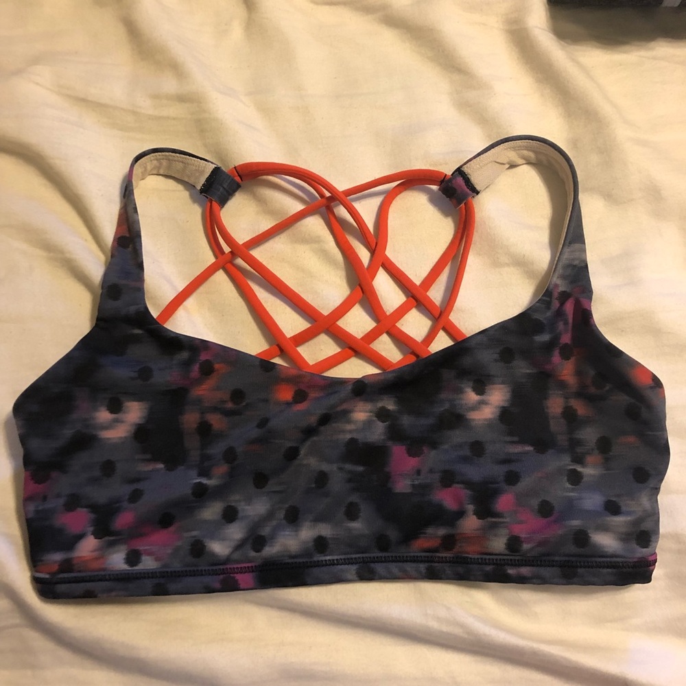 Lululemon feee to be wild bra size 8